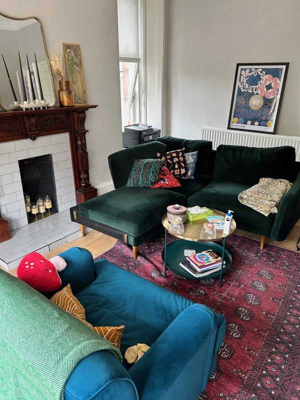 Room Clarence Drive in Glasgow