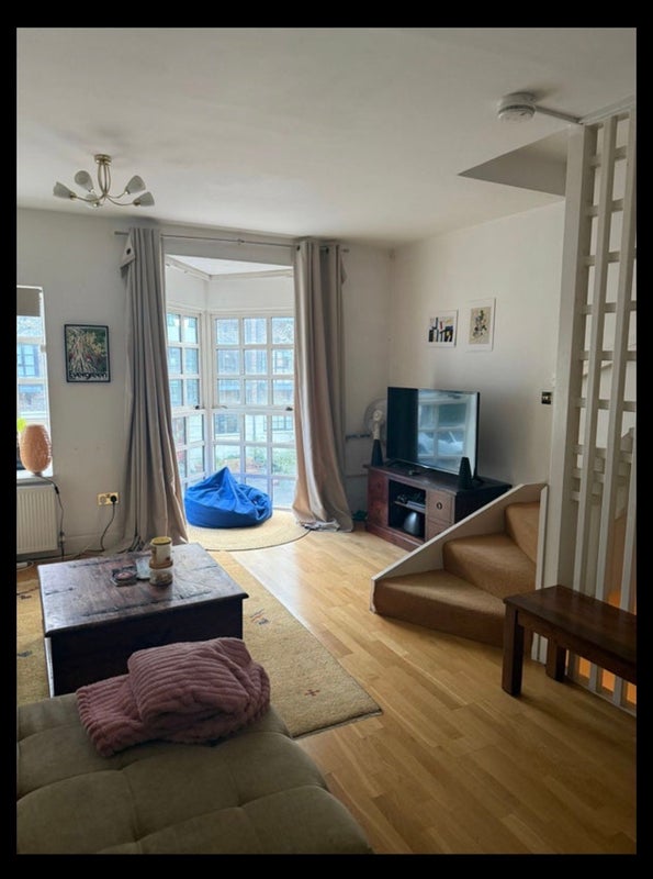 Room Rope Street in Greater London