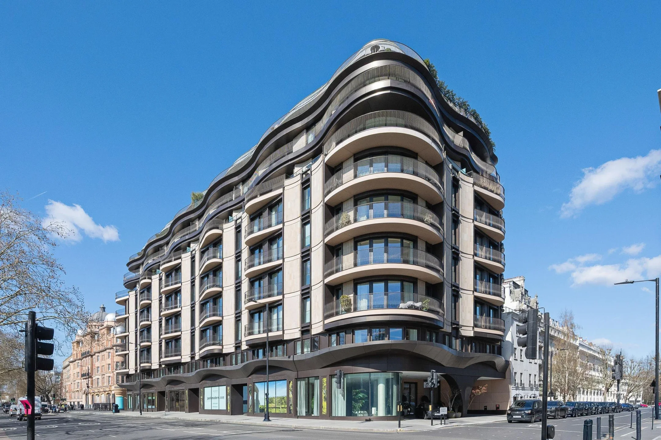 Flat Queensway in City of Westminster