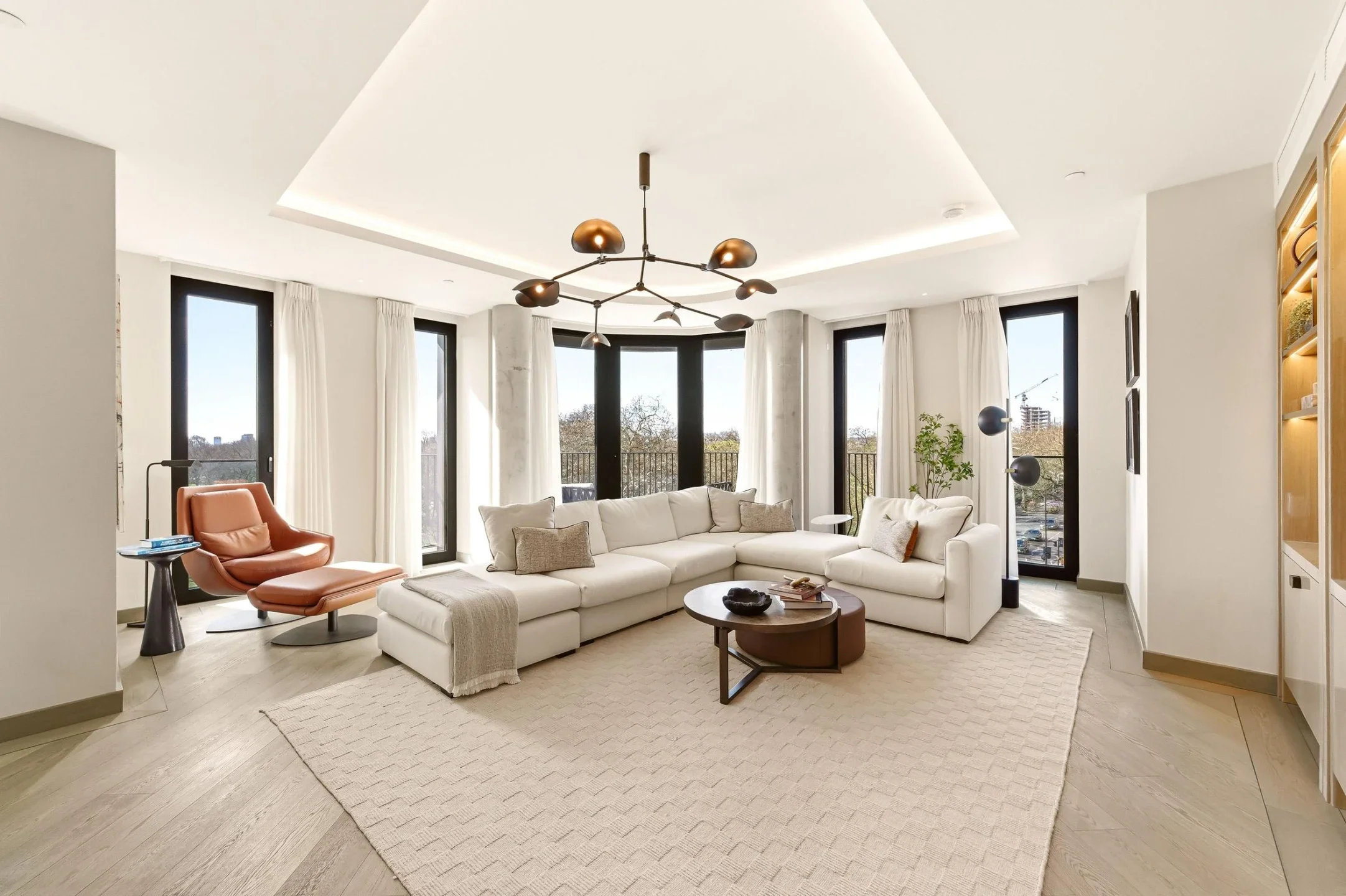 Flat Queensway in City of Westminster