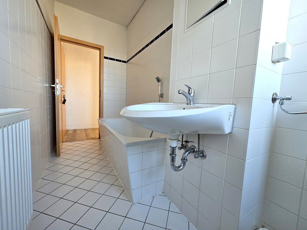 Zimmer Salzburger Straße in Halle (Saale)