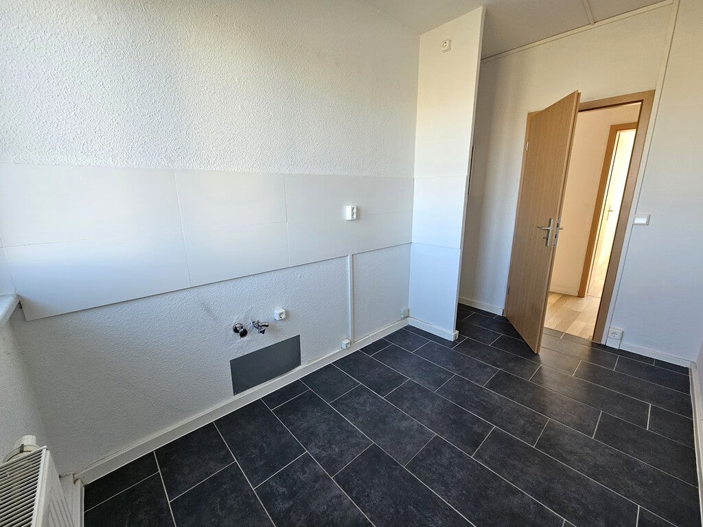 Zimmer Salzburger Straße in Halle (Saale)