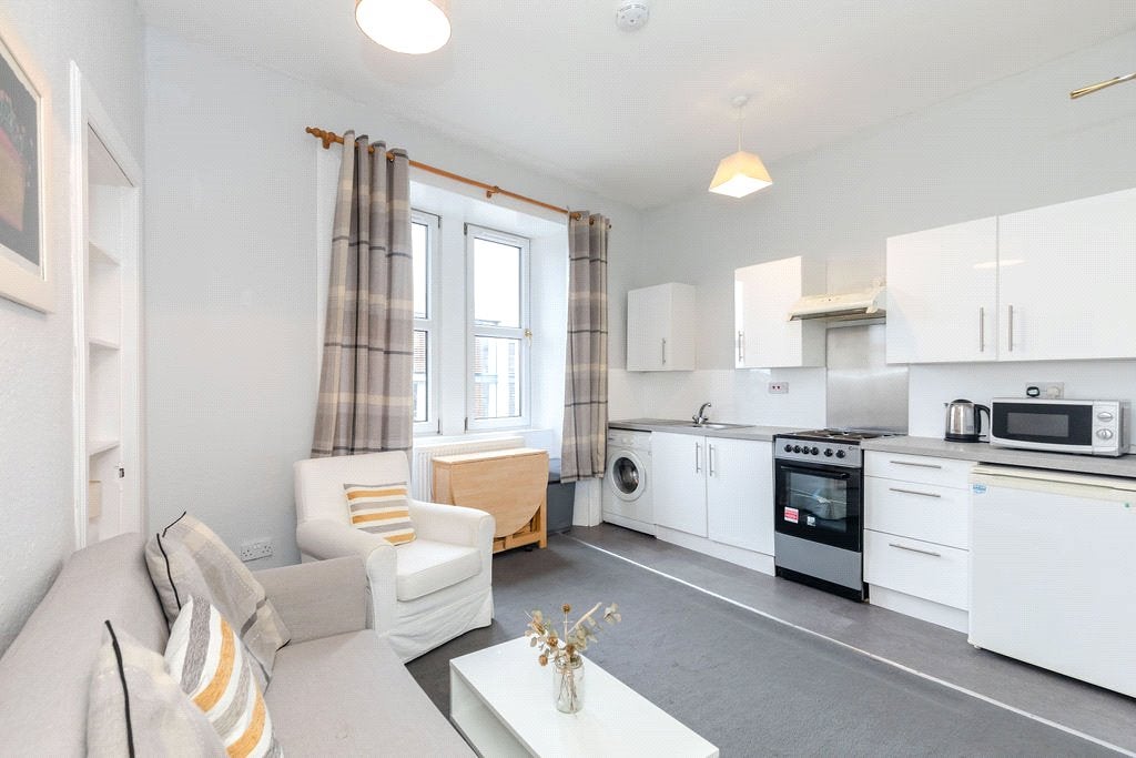 Flat Lutton Court in City of Edinburgh