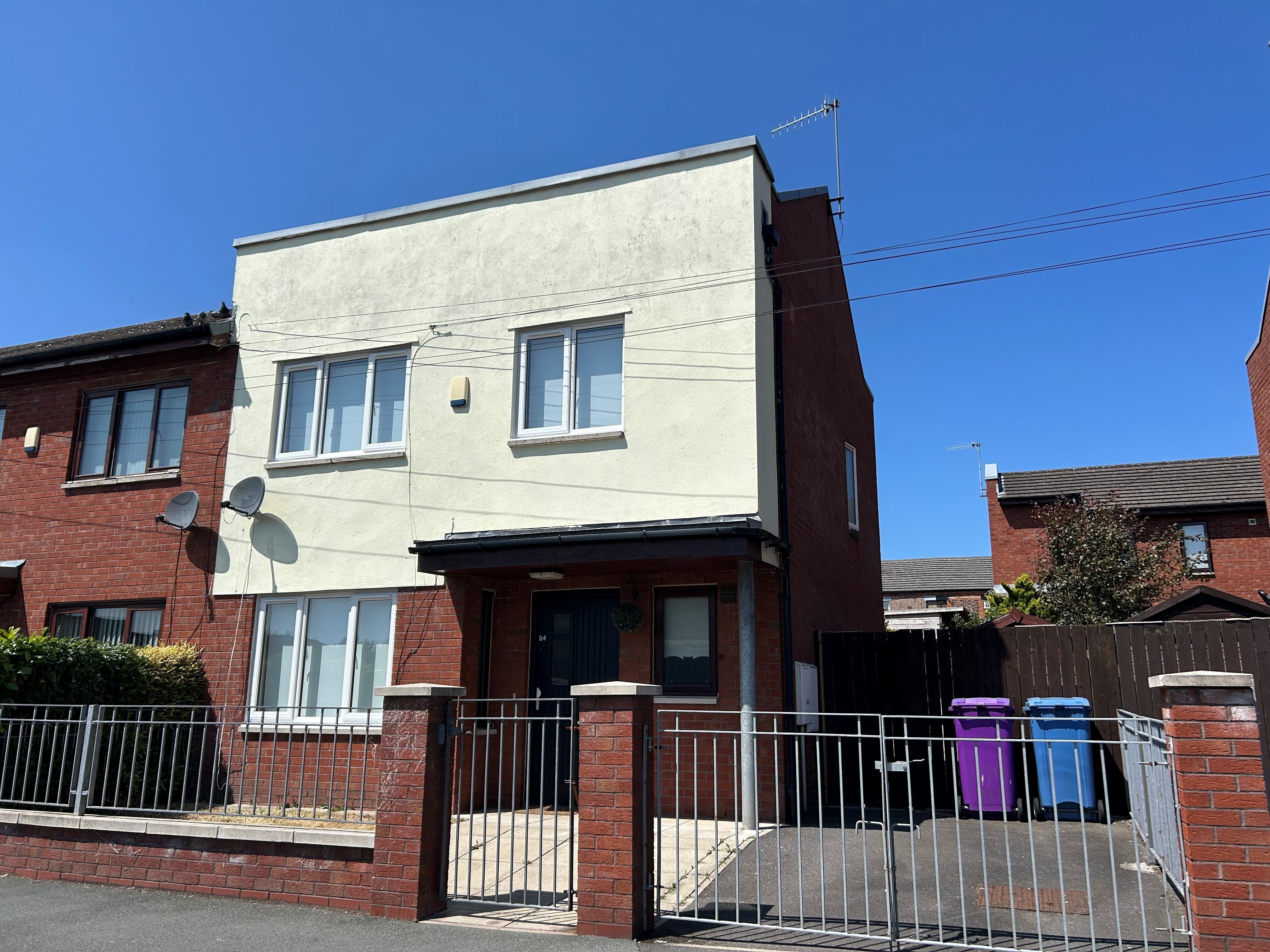 House Park Hill Road in Liverpool