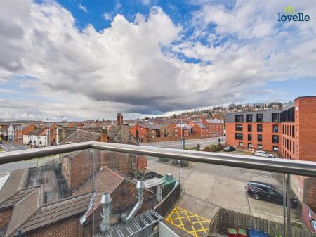 Flat Brayford Wharf North in Lincoln