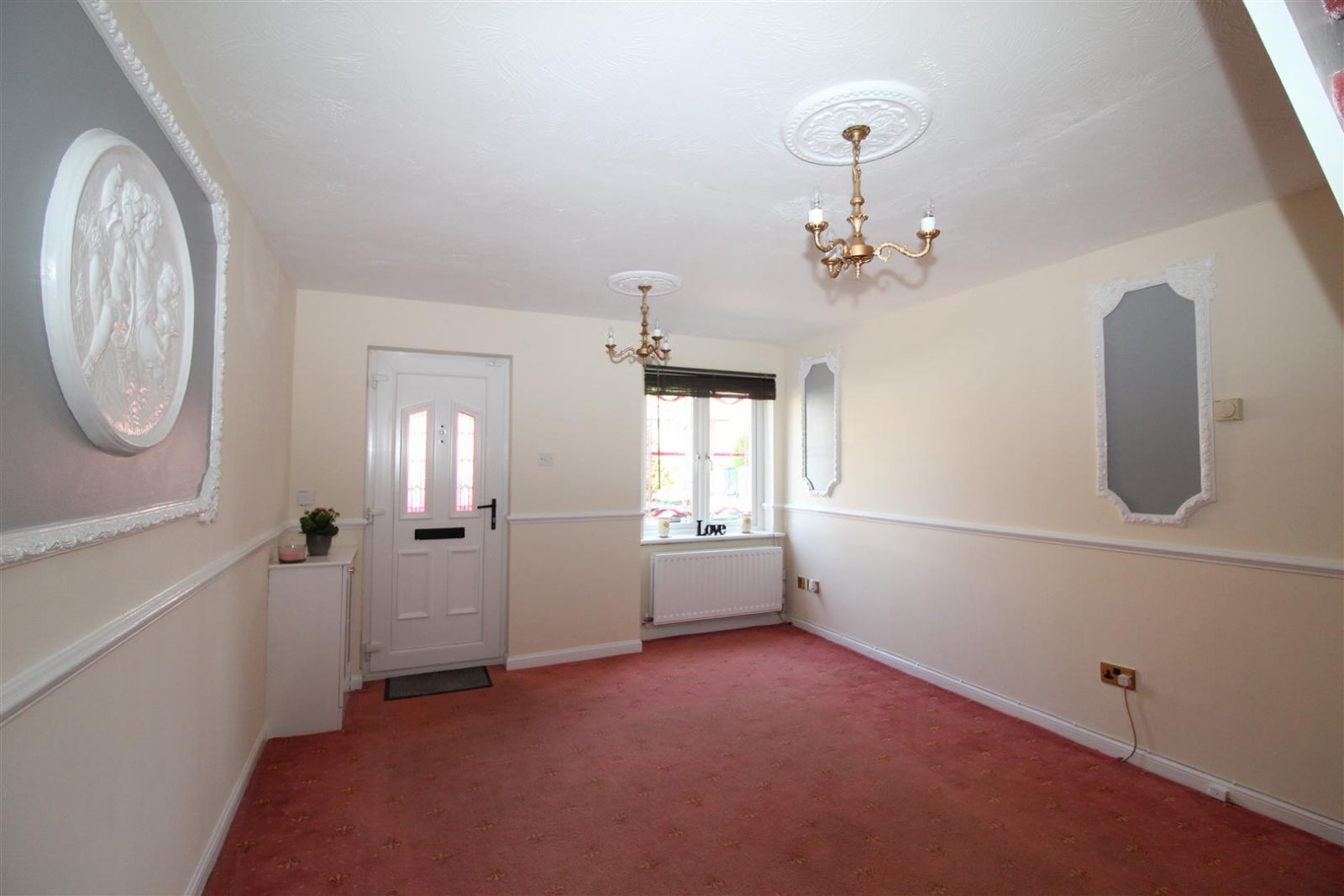 House Cories Close in Greater London