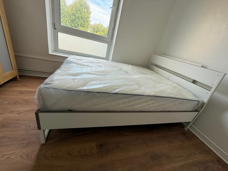 Room Orb Street in Greater London