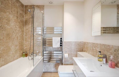 Flat Queen Street in Maidenhead