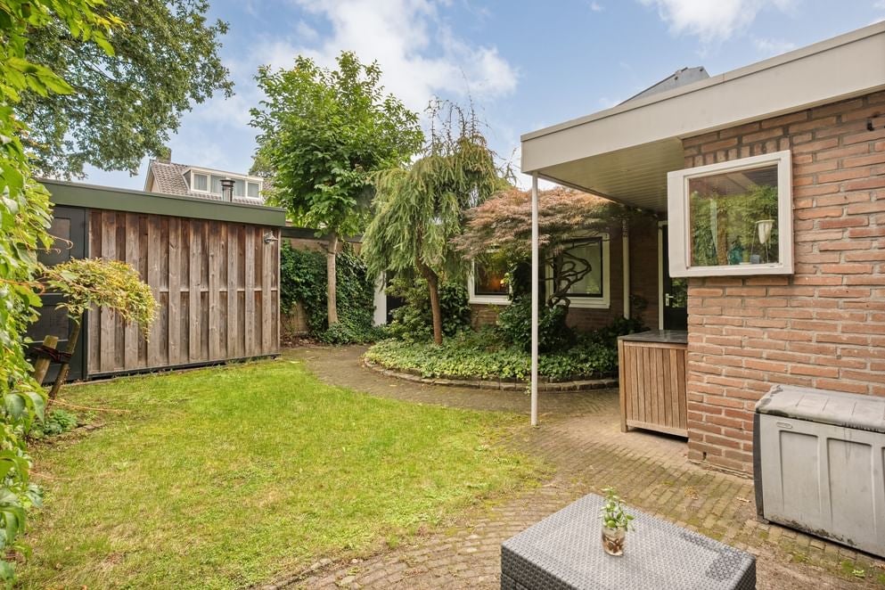 Tussenwoning te koop: Alleeweg 68, Oldenzaal