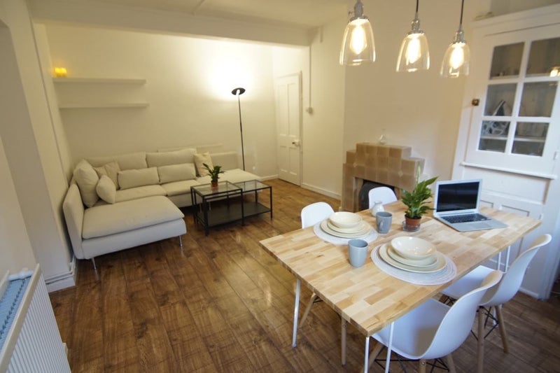 Room Birchfield Street in Greater London