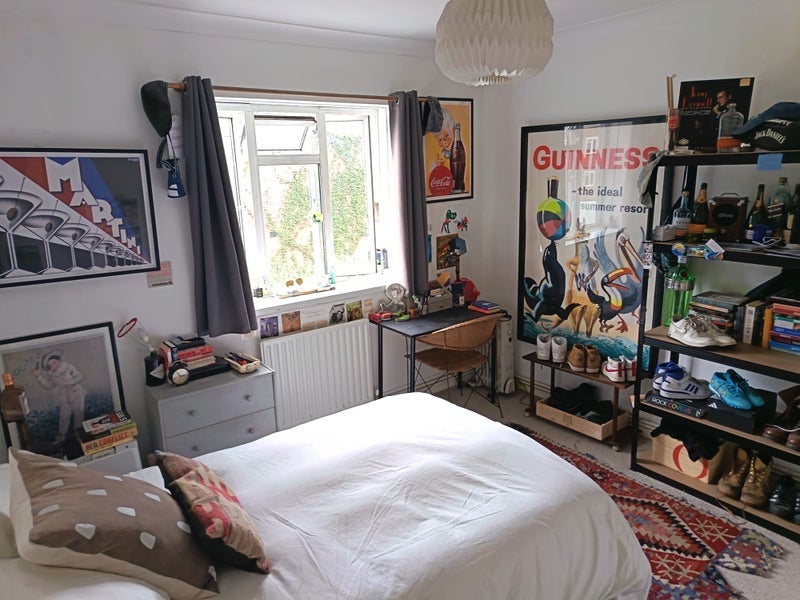 Room Sulivan Court in Greater London