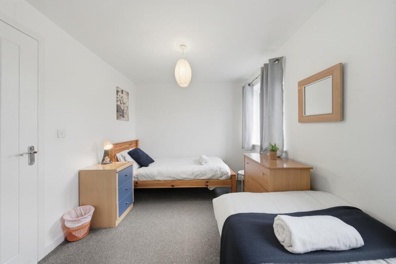 Room Chelmsford Drive in Coventry