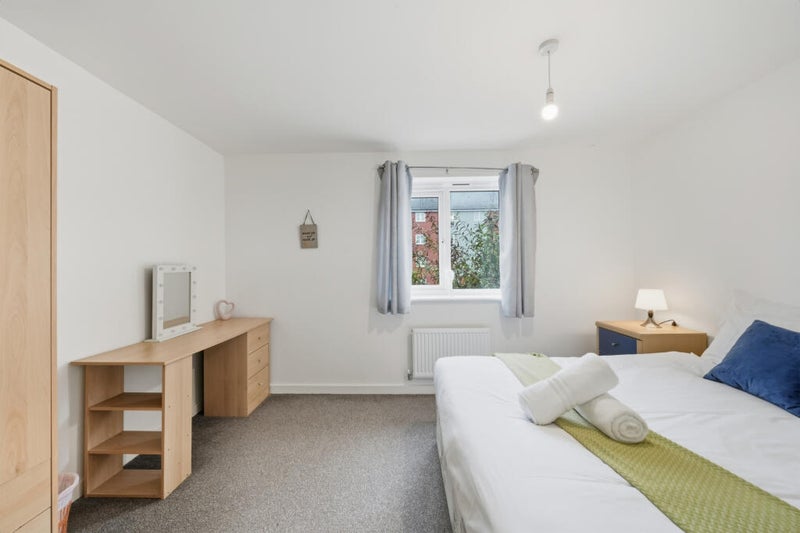 Room Chelmsford Drive in Coventry
