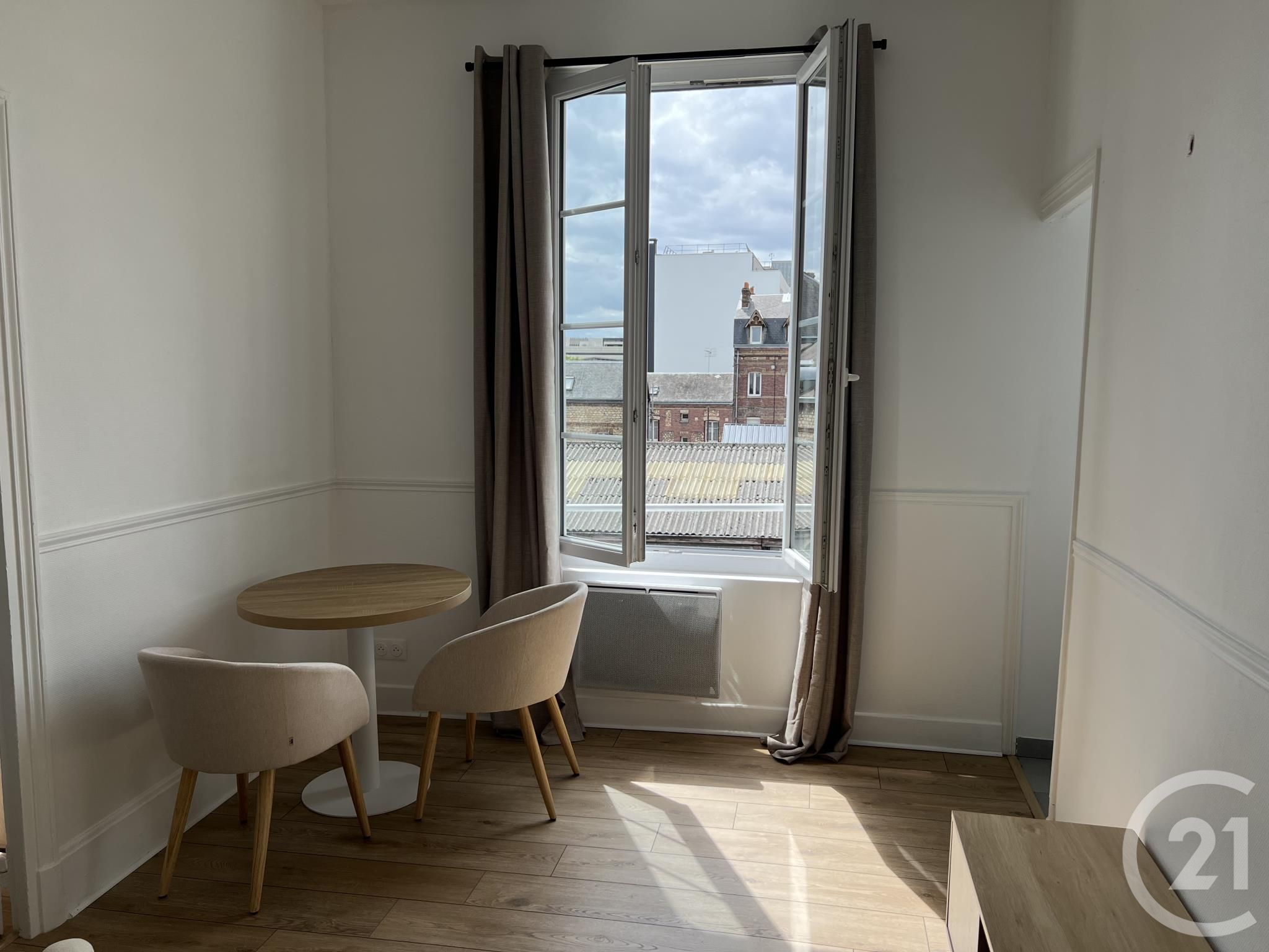 Flat Rue de Lessard in Rouen