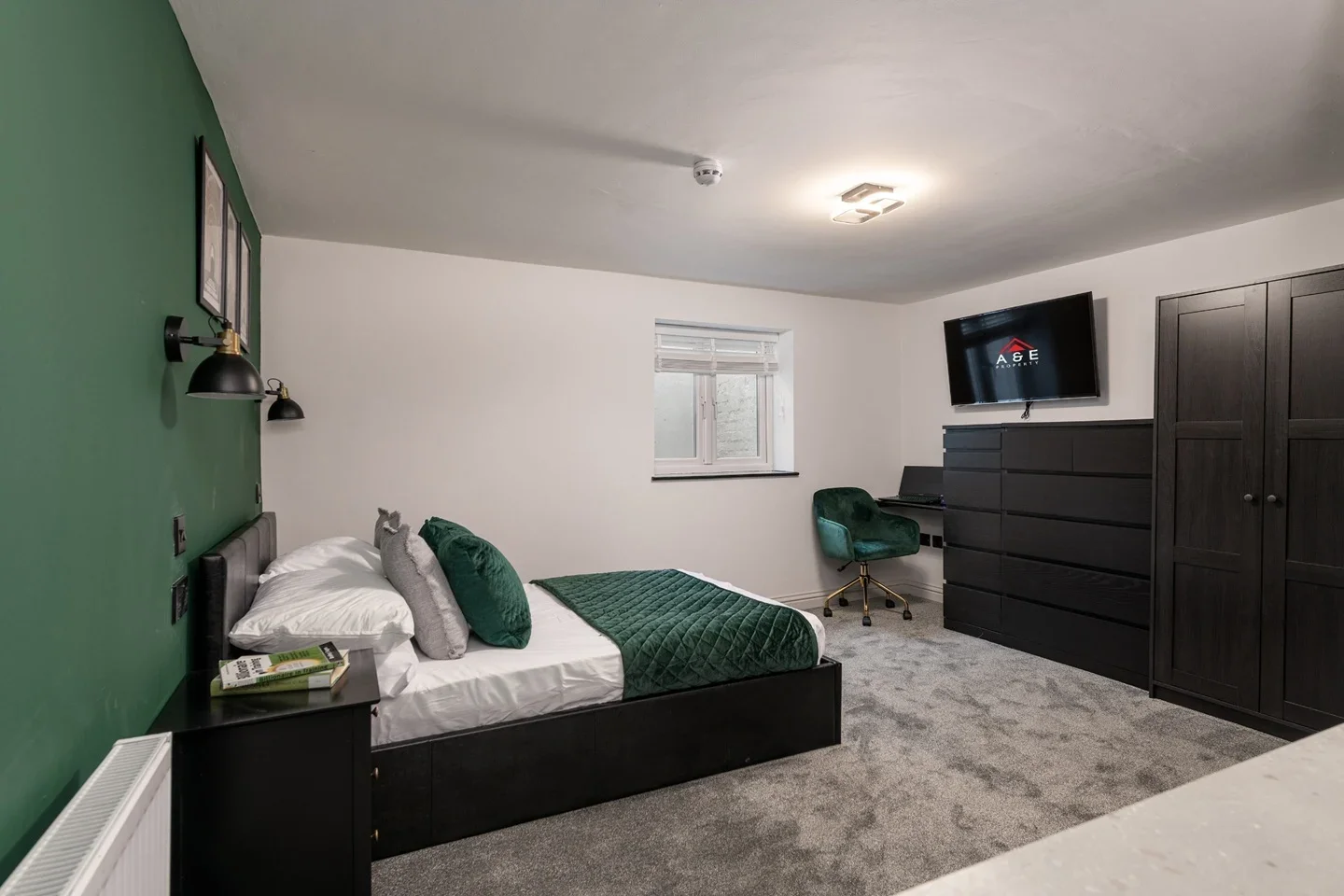 Room Gordon Road in Gravesham