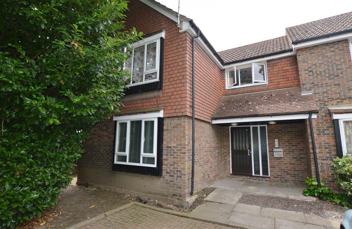 Flat Elmley Close in Greater London