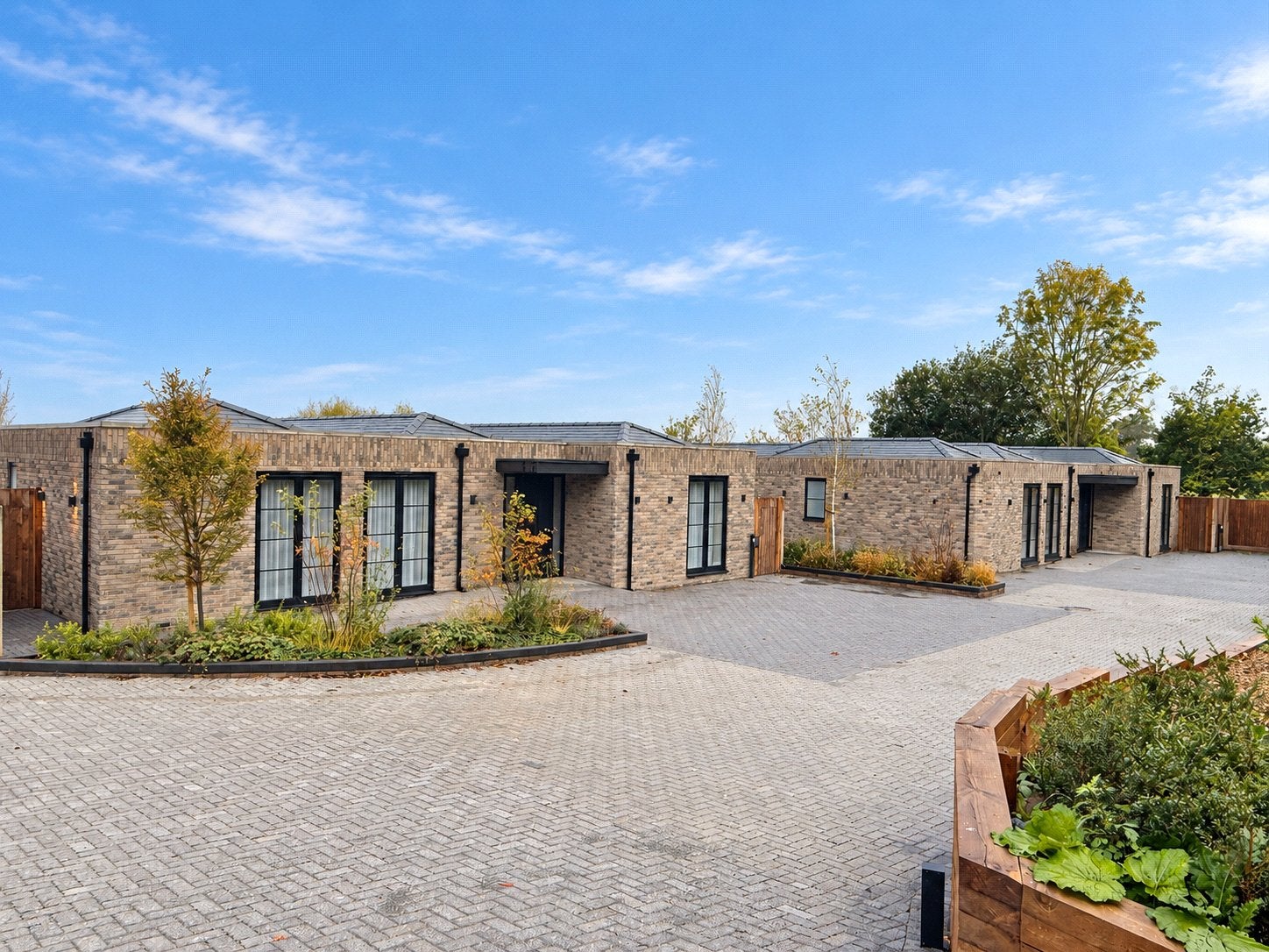 House Hedgerow Lane in Greater London
