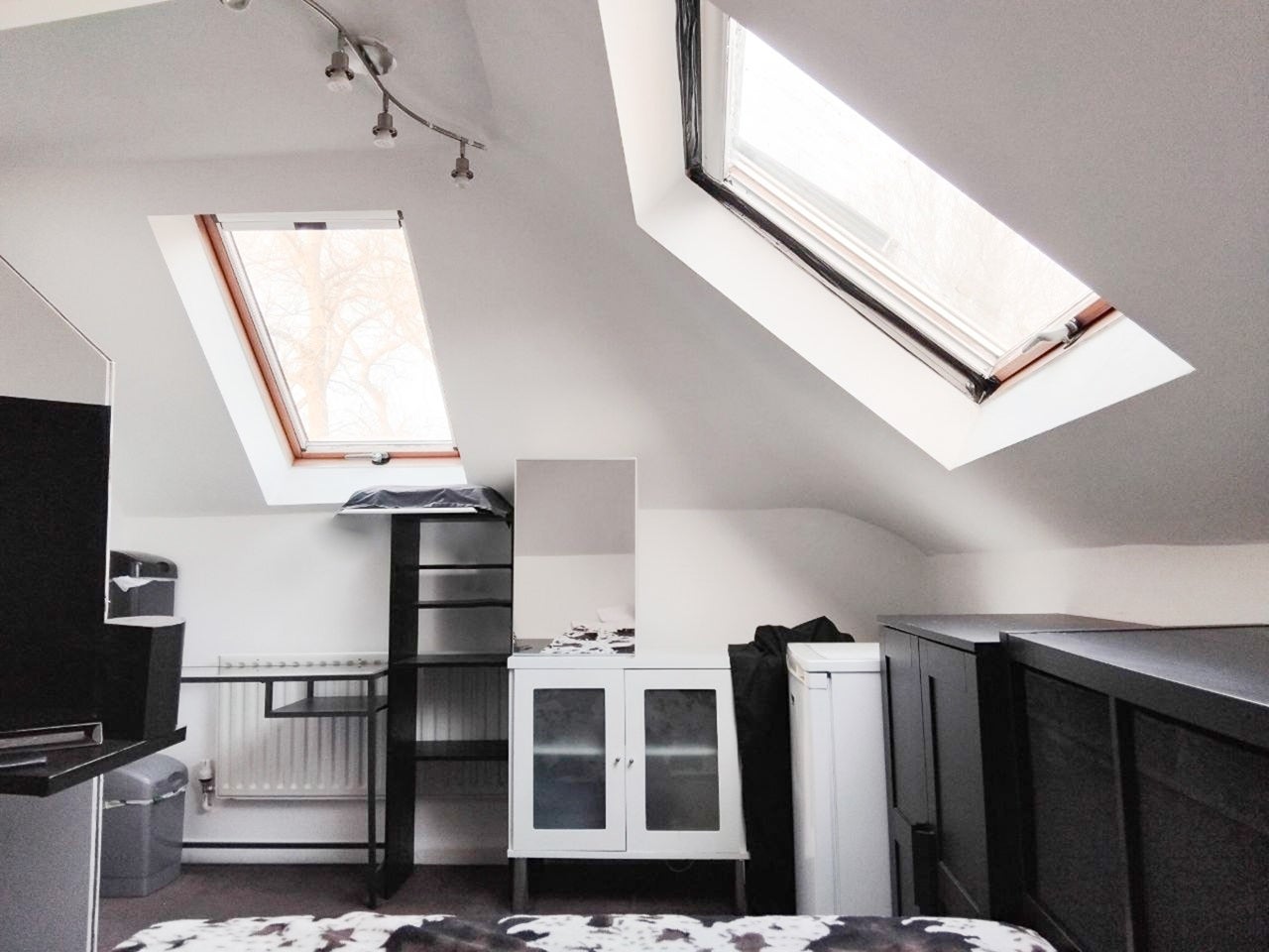 Room Roehampton Vale in Greater London