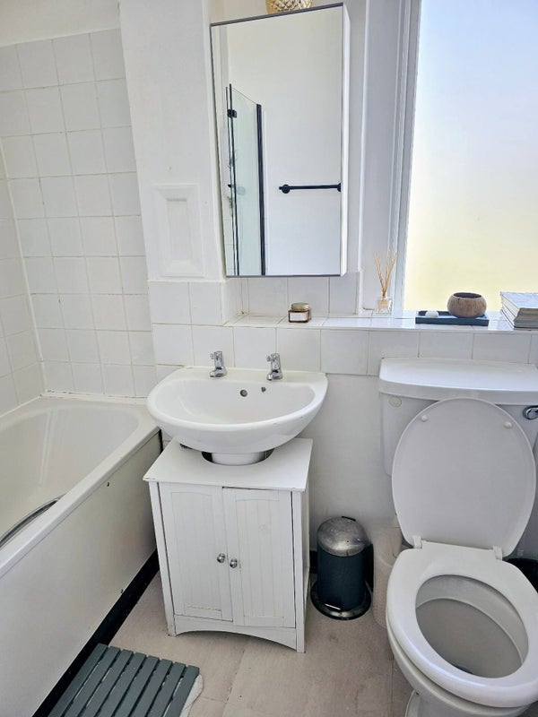 Room Gloucester Terrace in City of Westminster