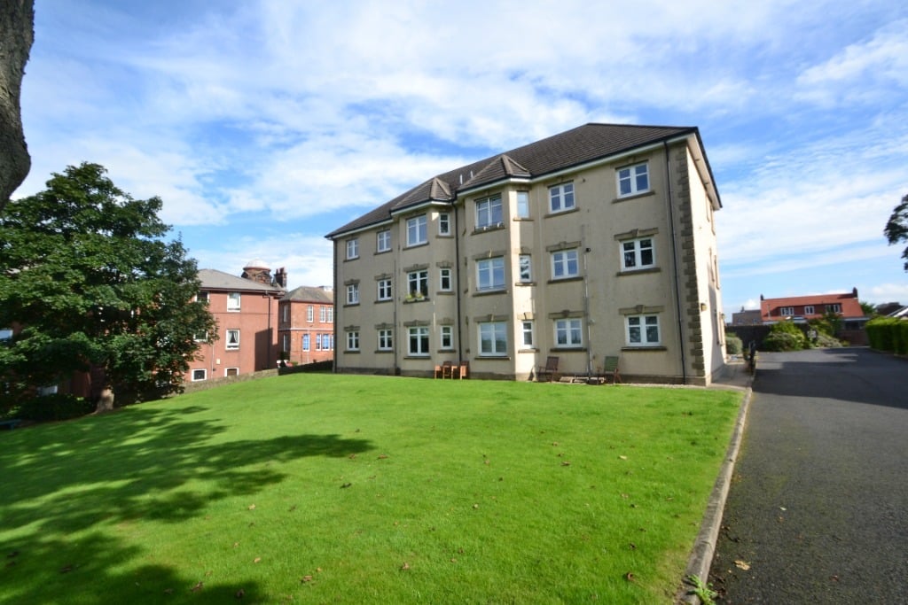 Flat Annfield Gardens in Irvine