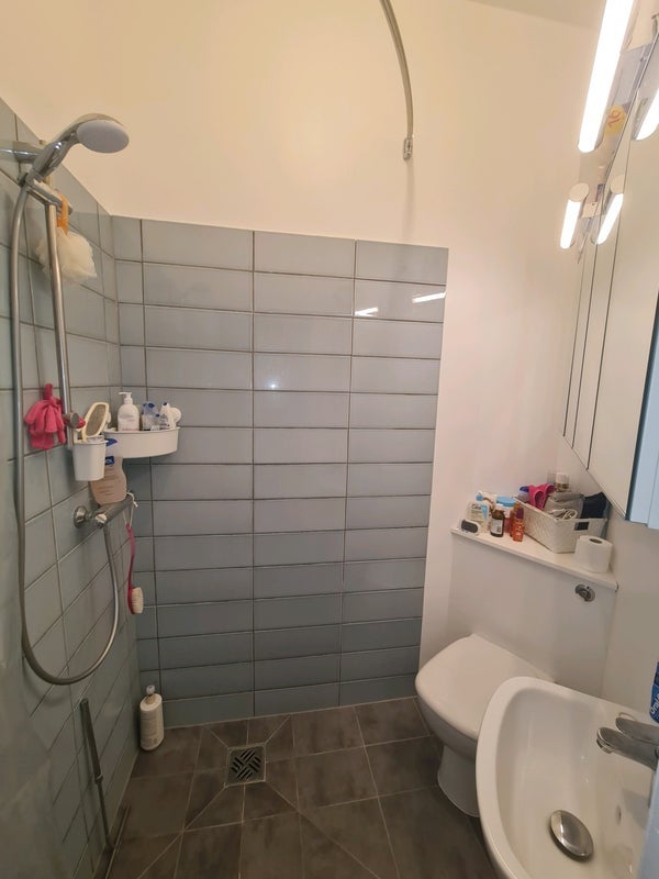 Room Edith Villas in Greater London