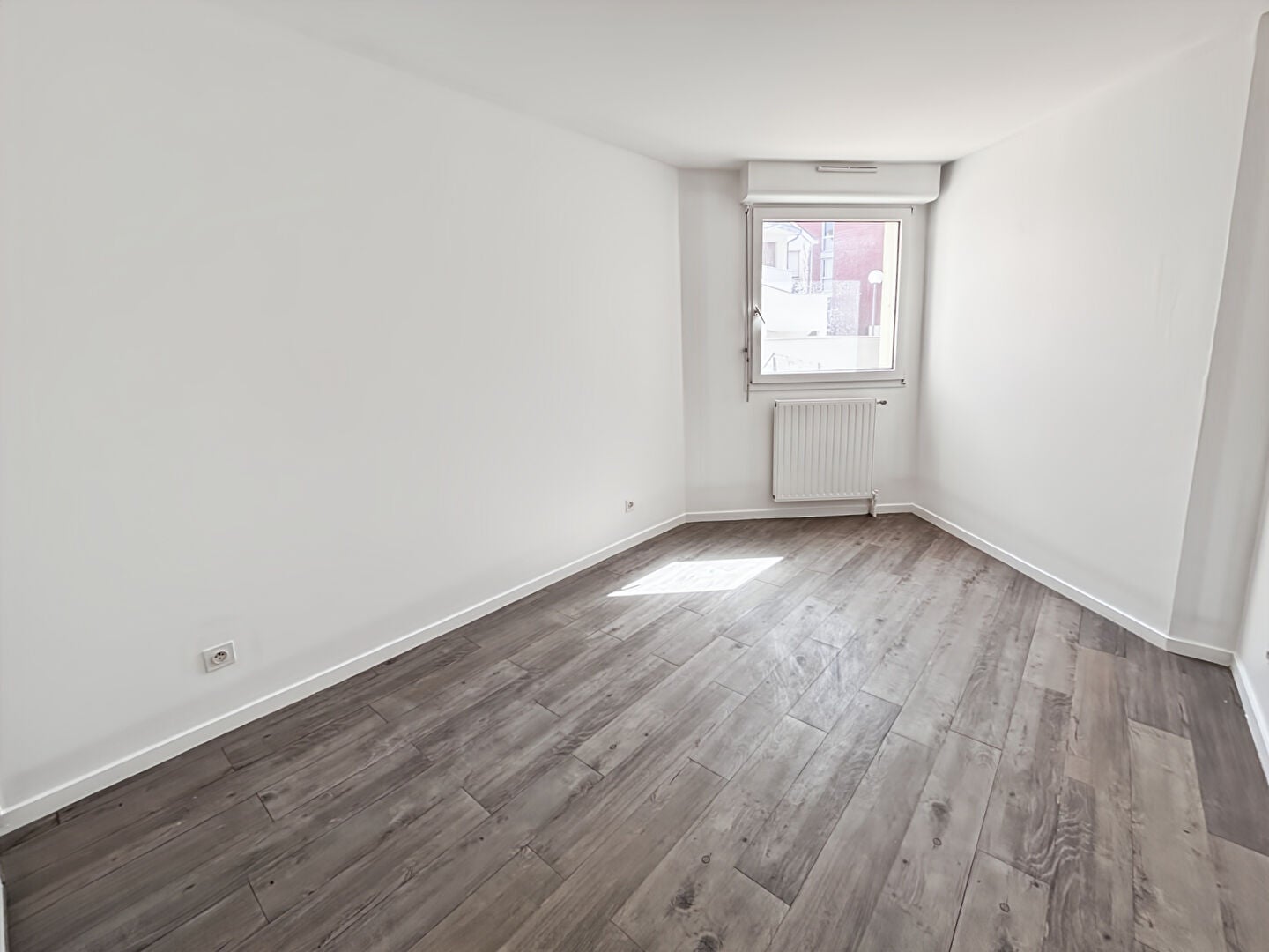 Flat Allée de l'Aubépine in Mennecy