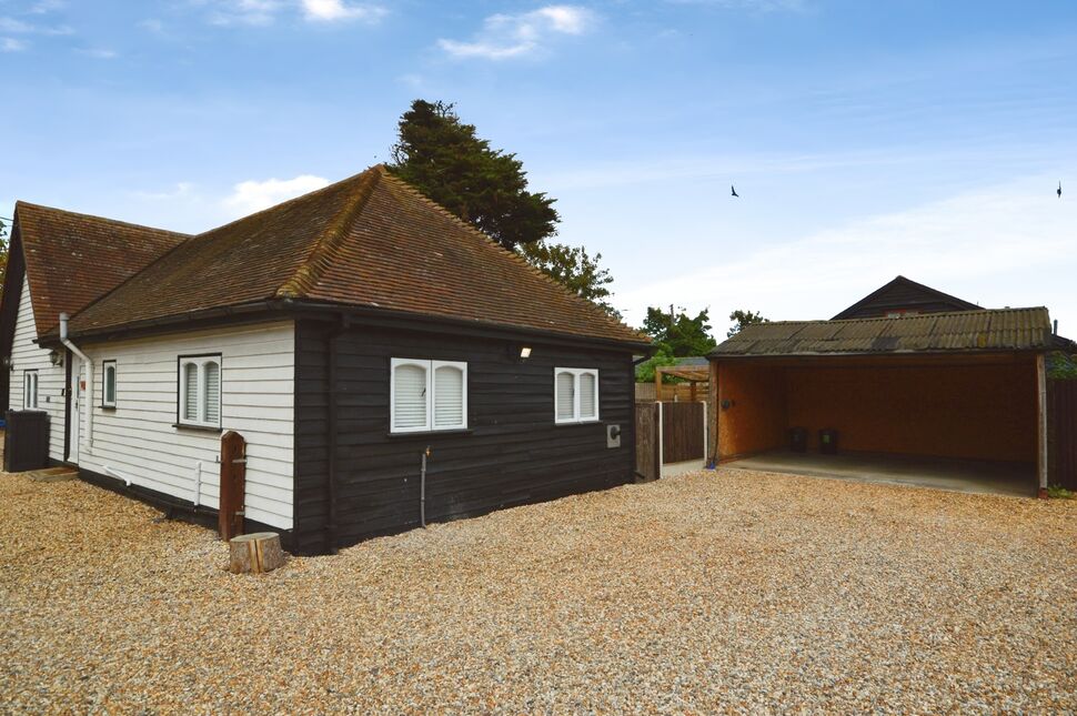 House Fenn Street in St Mary Hoo