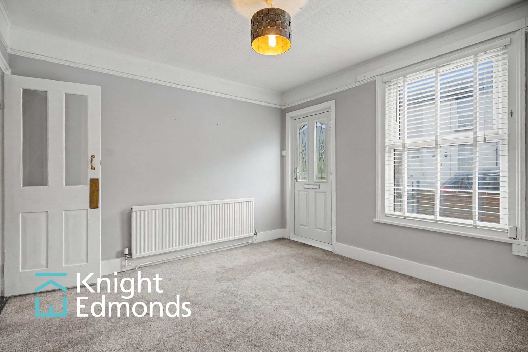 Flat Kingsley Road in Maidstone
