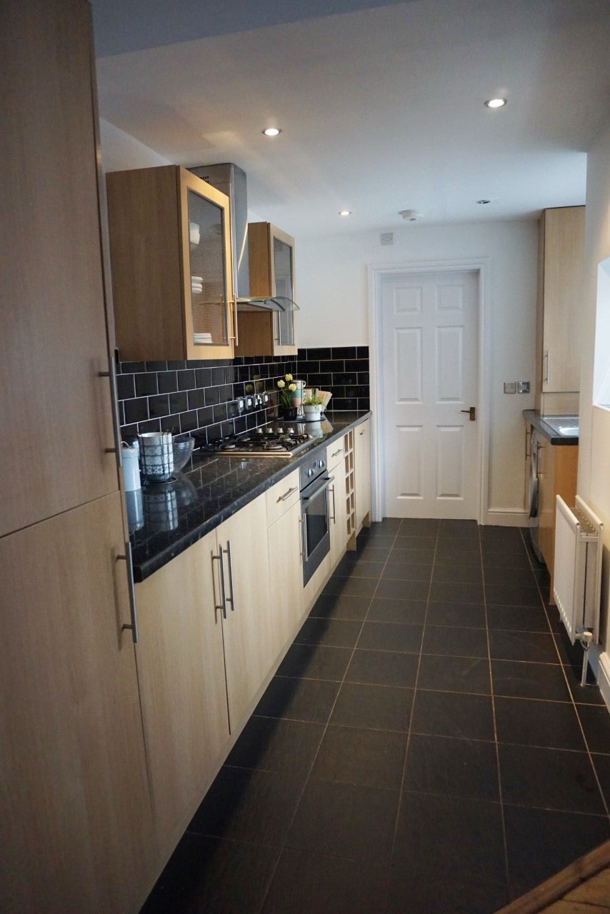 Flat Biddlestone Road in Newcastle upon Tyne