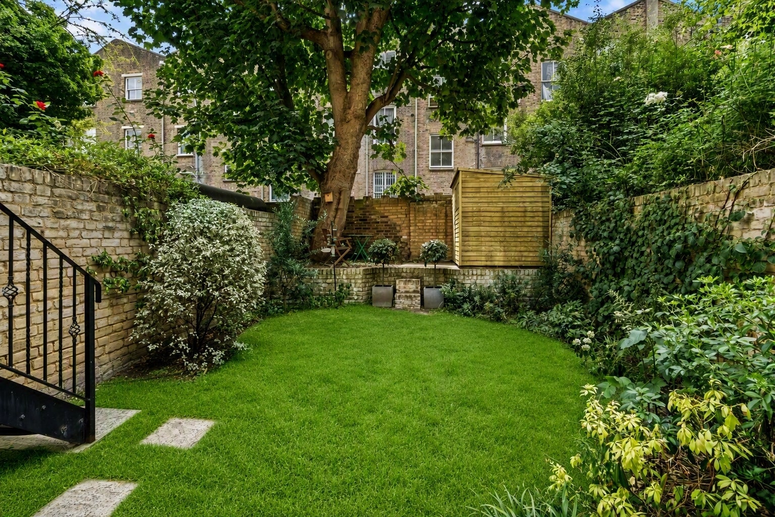 Flat Sutherland Avenue in City of Westminster