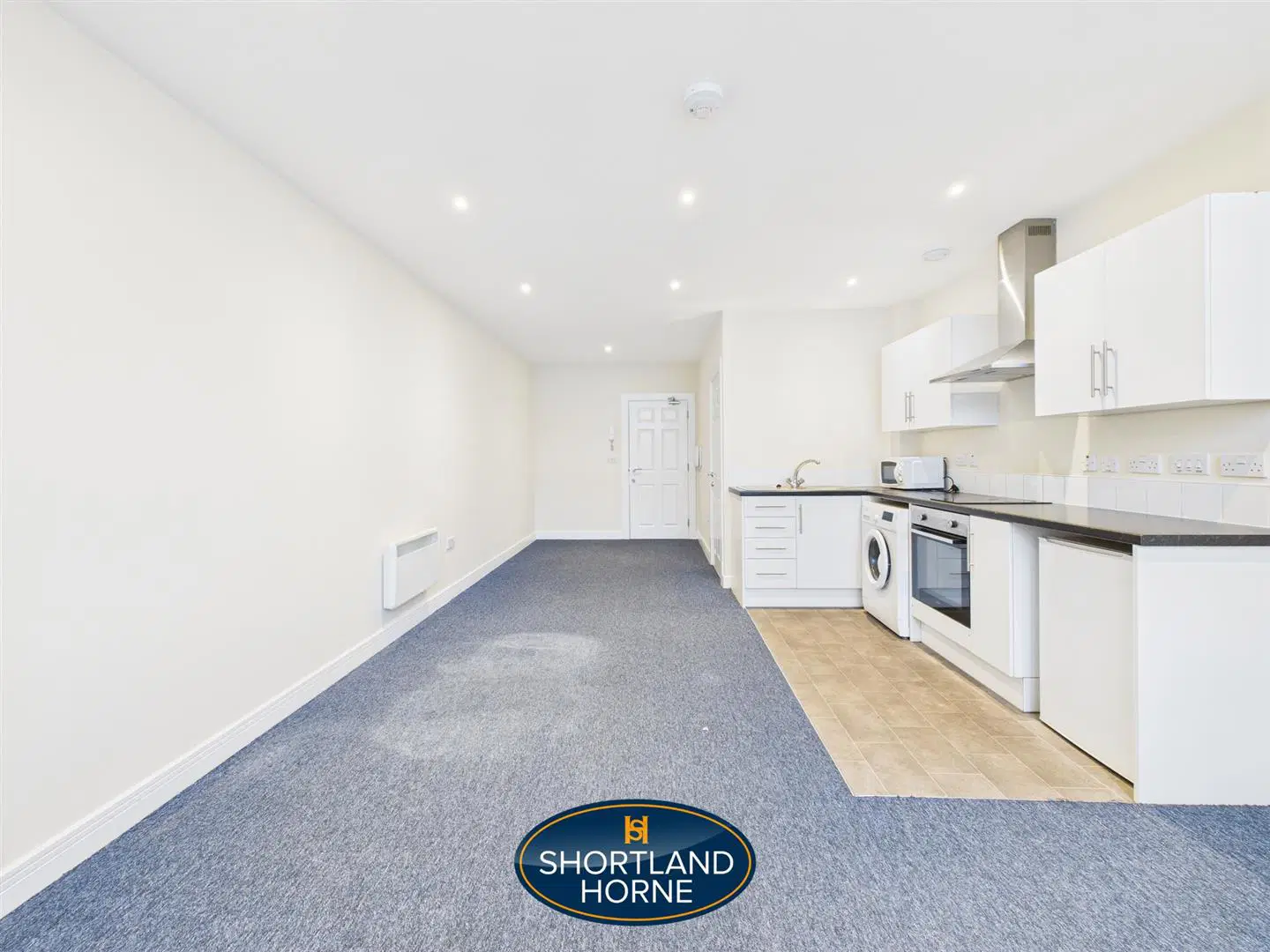 Flat Foleshill Road in Coventry