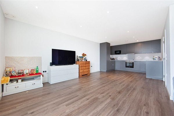 Flat Bedford Park in Greater London