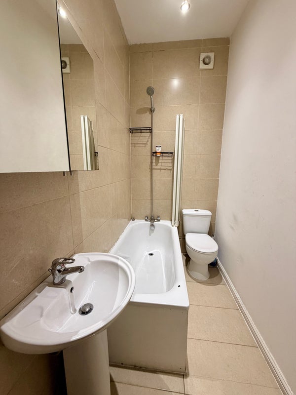 Flat North Gower Street in Greater London