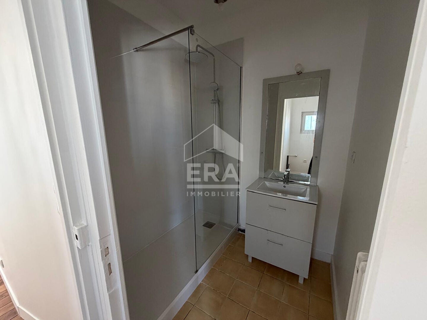 Flat Rue Raspail in Bois-Colombes