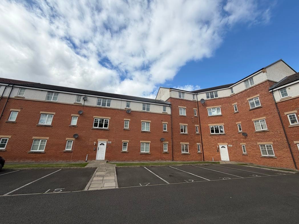 Flat Rothbury Drive in Ashington