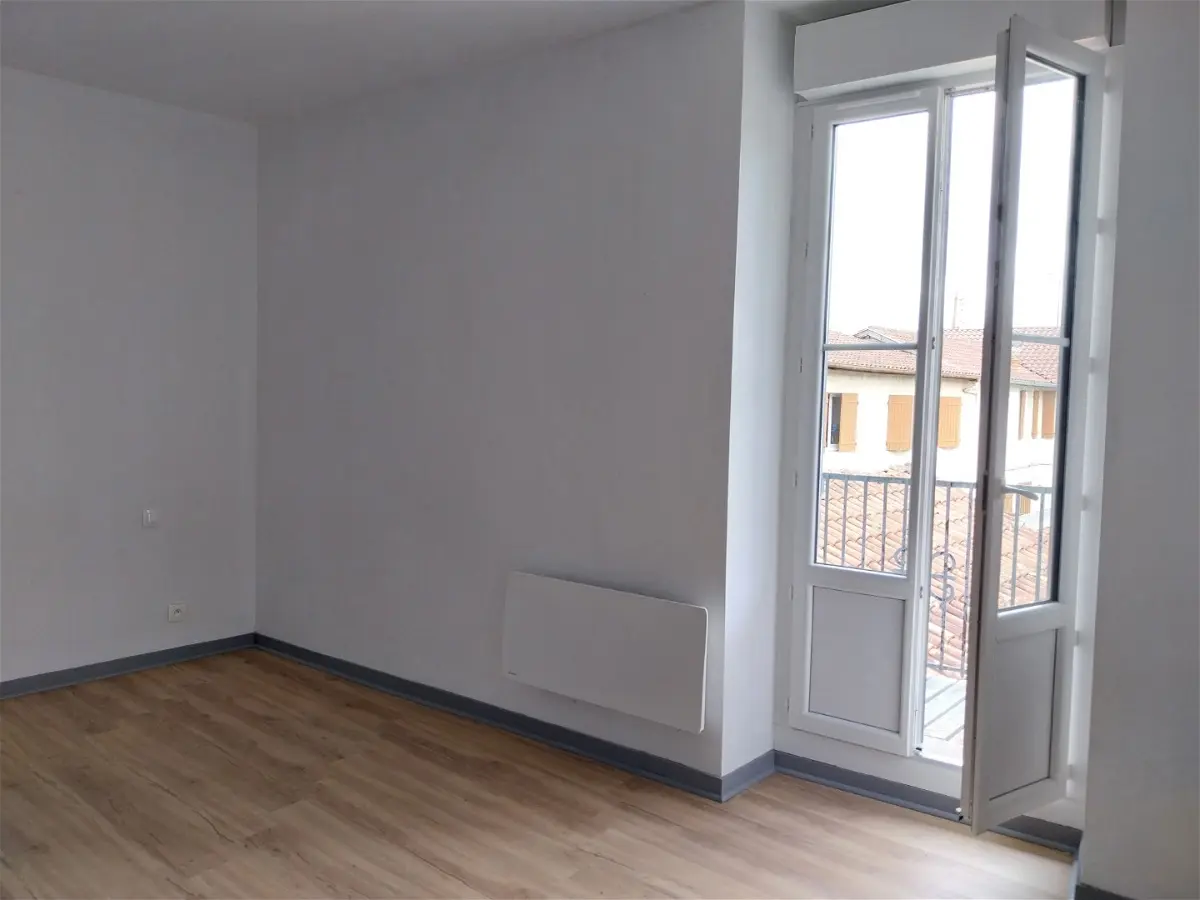 Room Avenue Victor Hugo in Dax