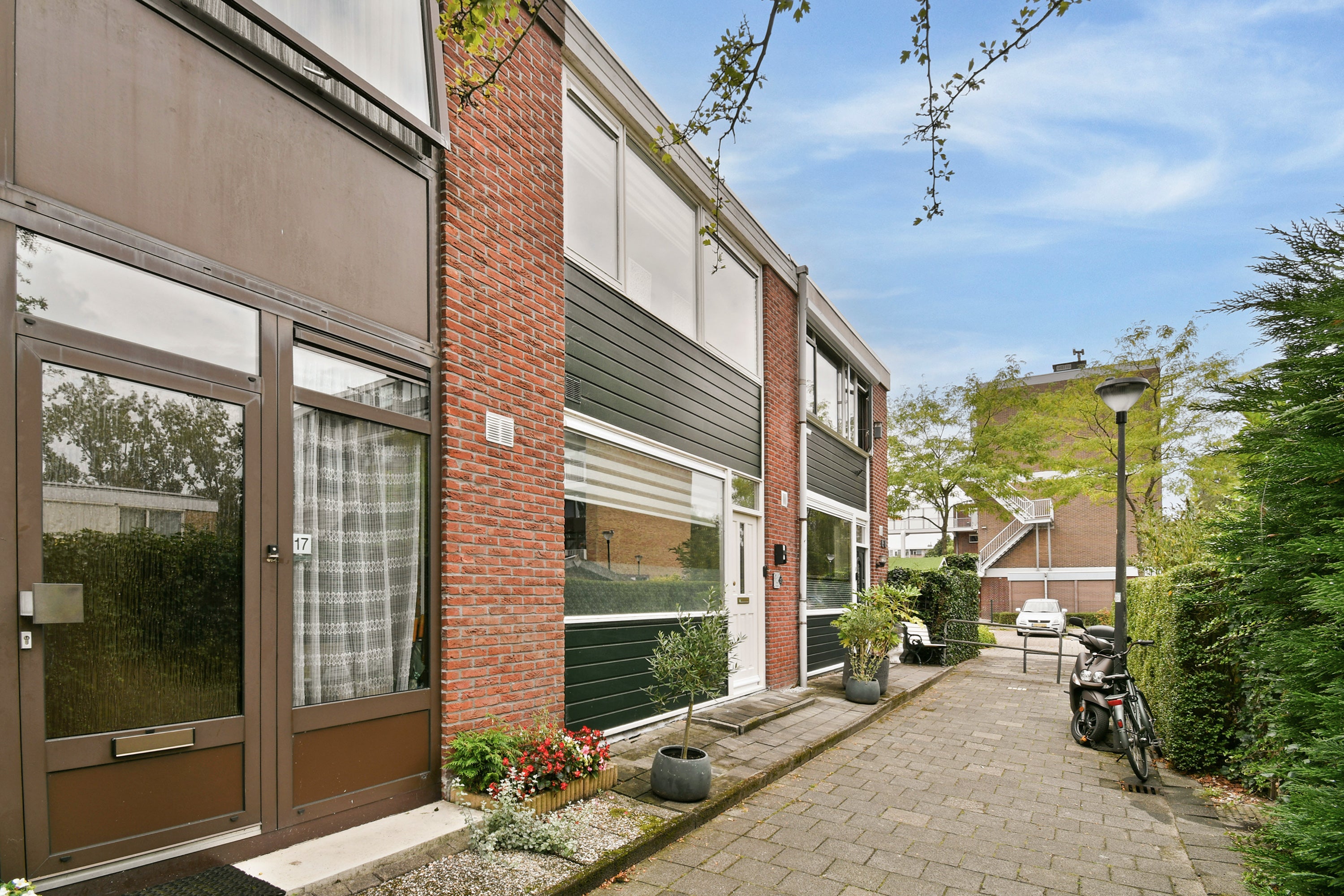 Tussenwoning te koop: F.C. Dondersstraat 15, Vlaardingen