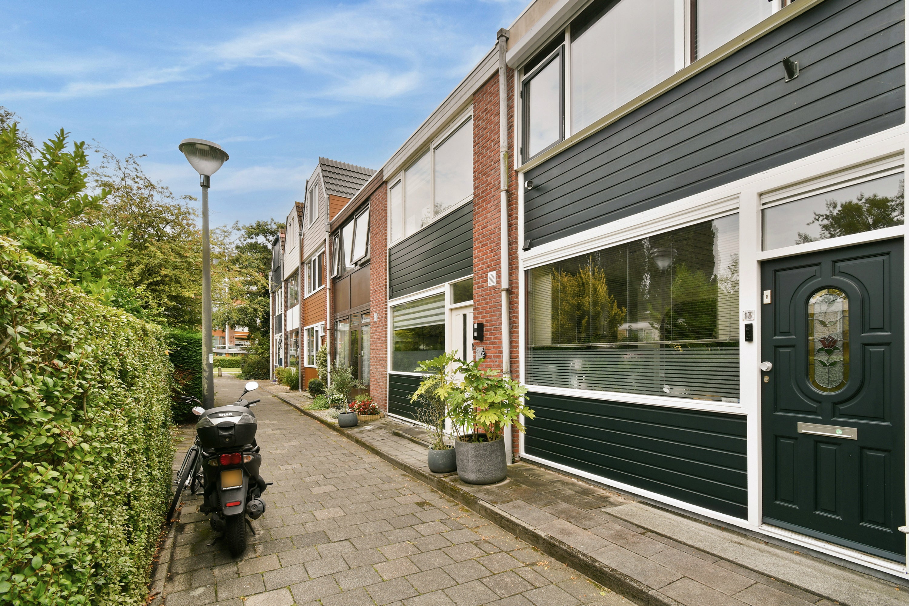 Tussenwoning te koop: F.C. Dondersstraat 15, Vlaardingen