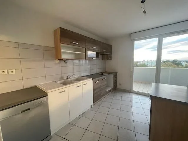 Appartement Rue Georges Bizet à Décines-Charpieu