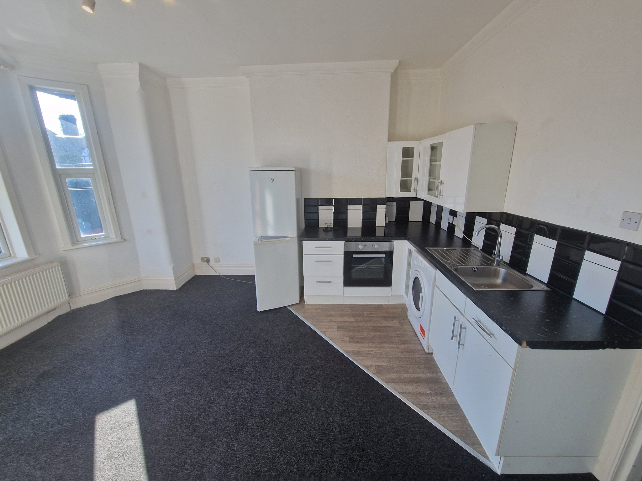 Flat Athol Road in Manchester