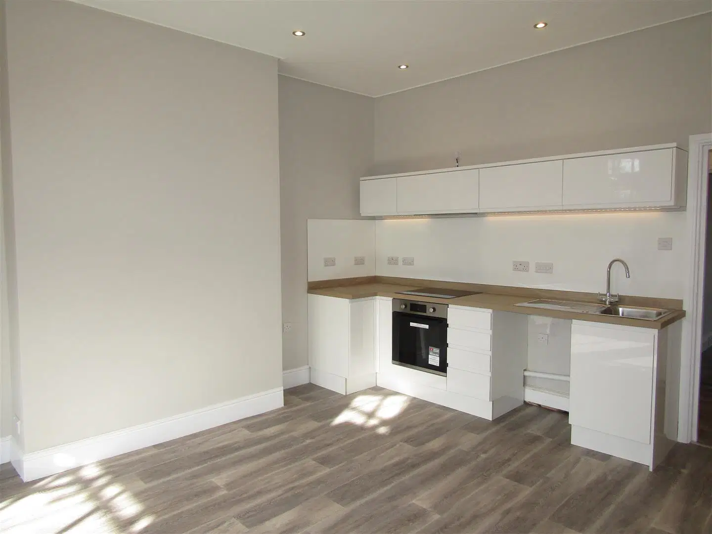 Flat Blackall Road in Exeter