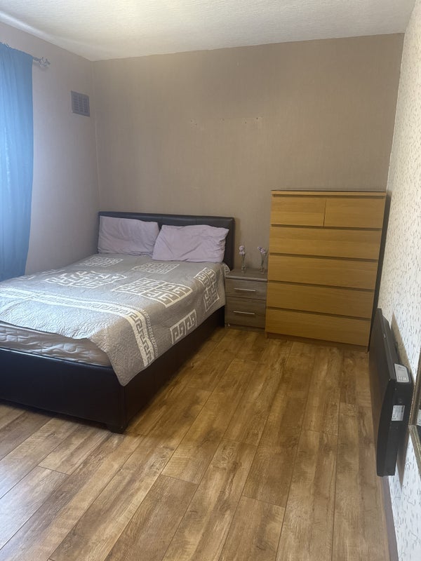 Room Sabell Road in Sandwell