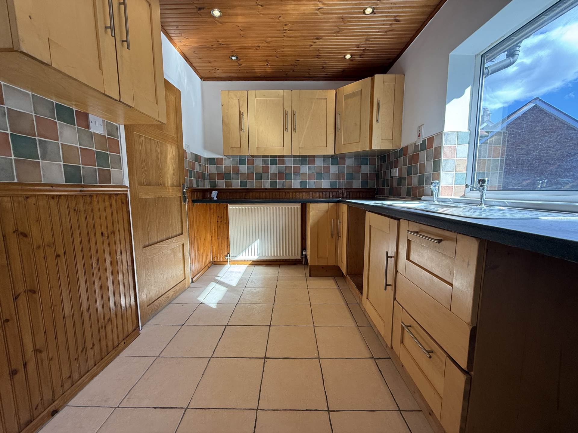 Flat Birchinlee Avenue in Royton