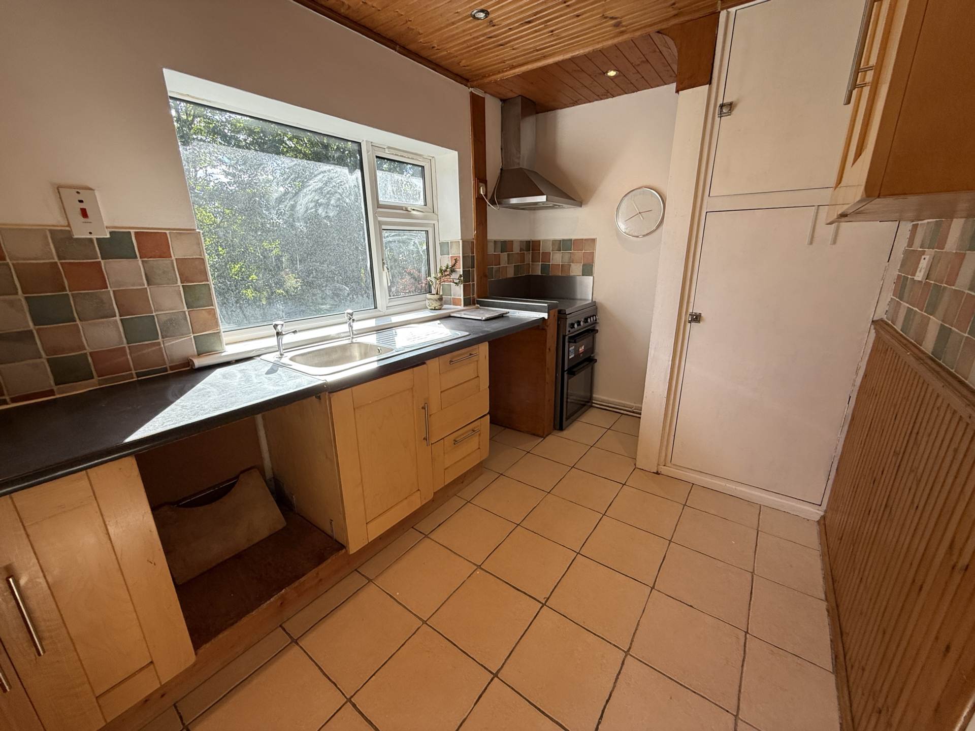 Flat Birchinlee Avenue in Royton