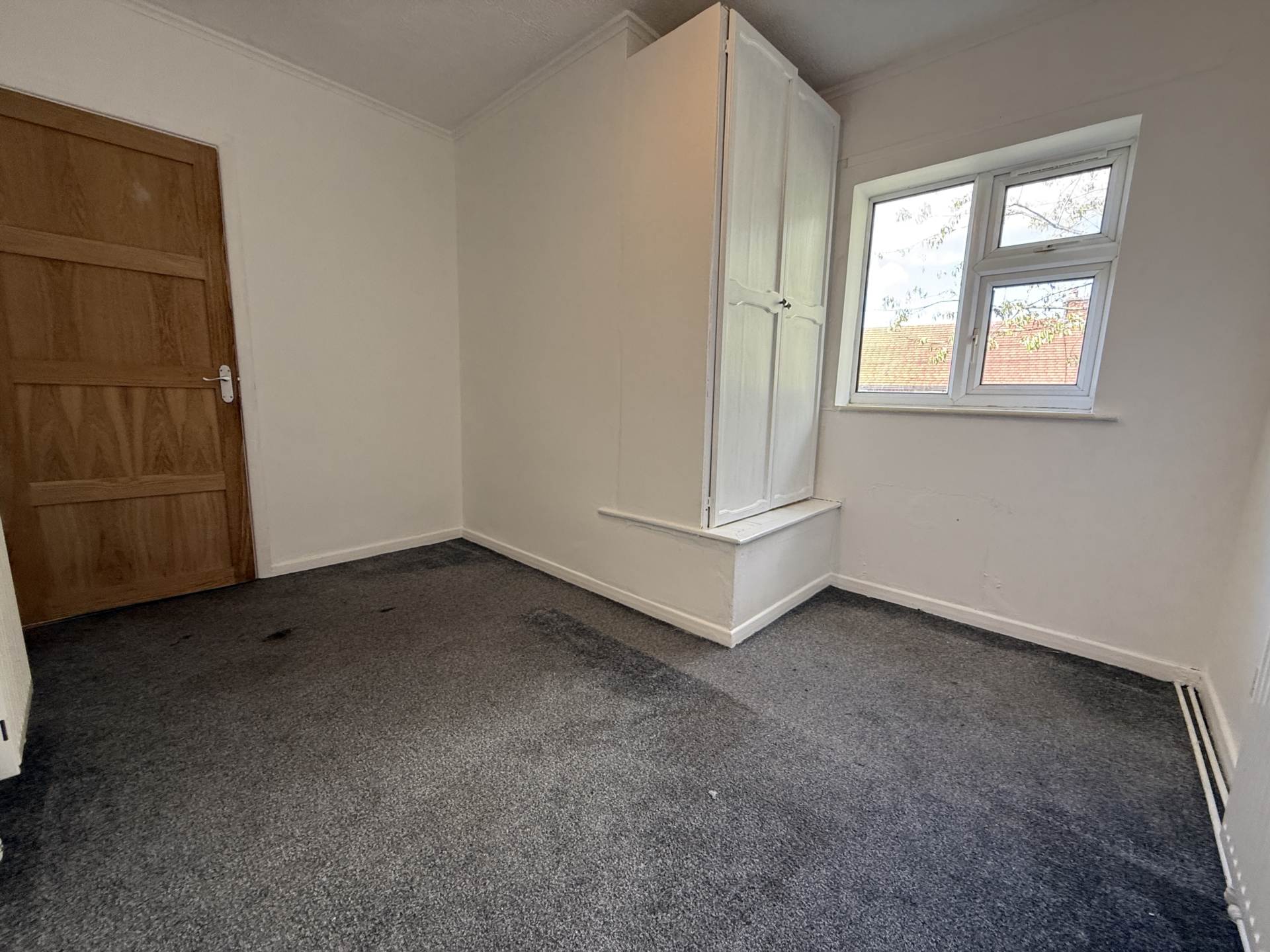 Flat Birchinlee Avenue in Royton