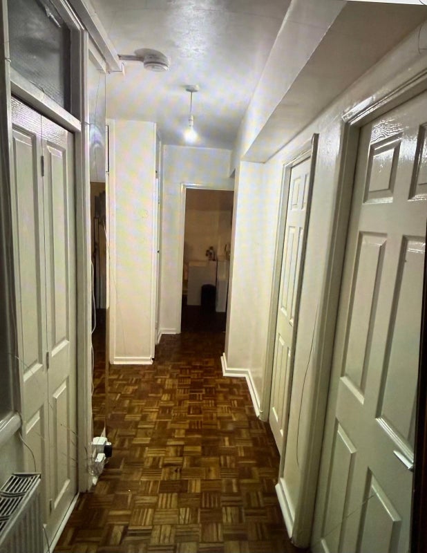 Room Binfield Road in Greater London