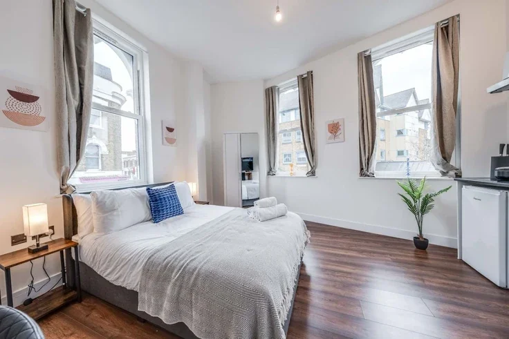 Flat Denmark Hill in Greater London
