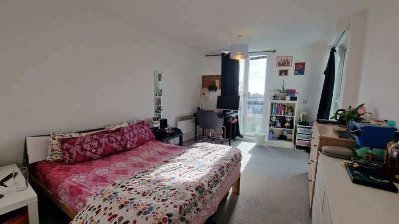 Room Boyces Avenue in Bristol
