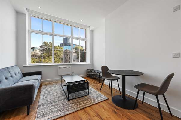 Flat West Smithfield in City of London
