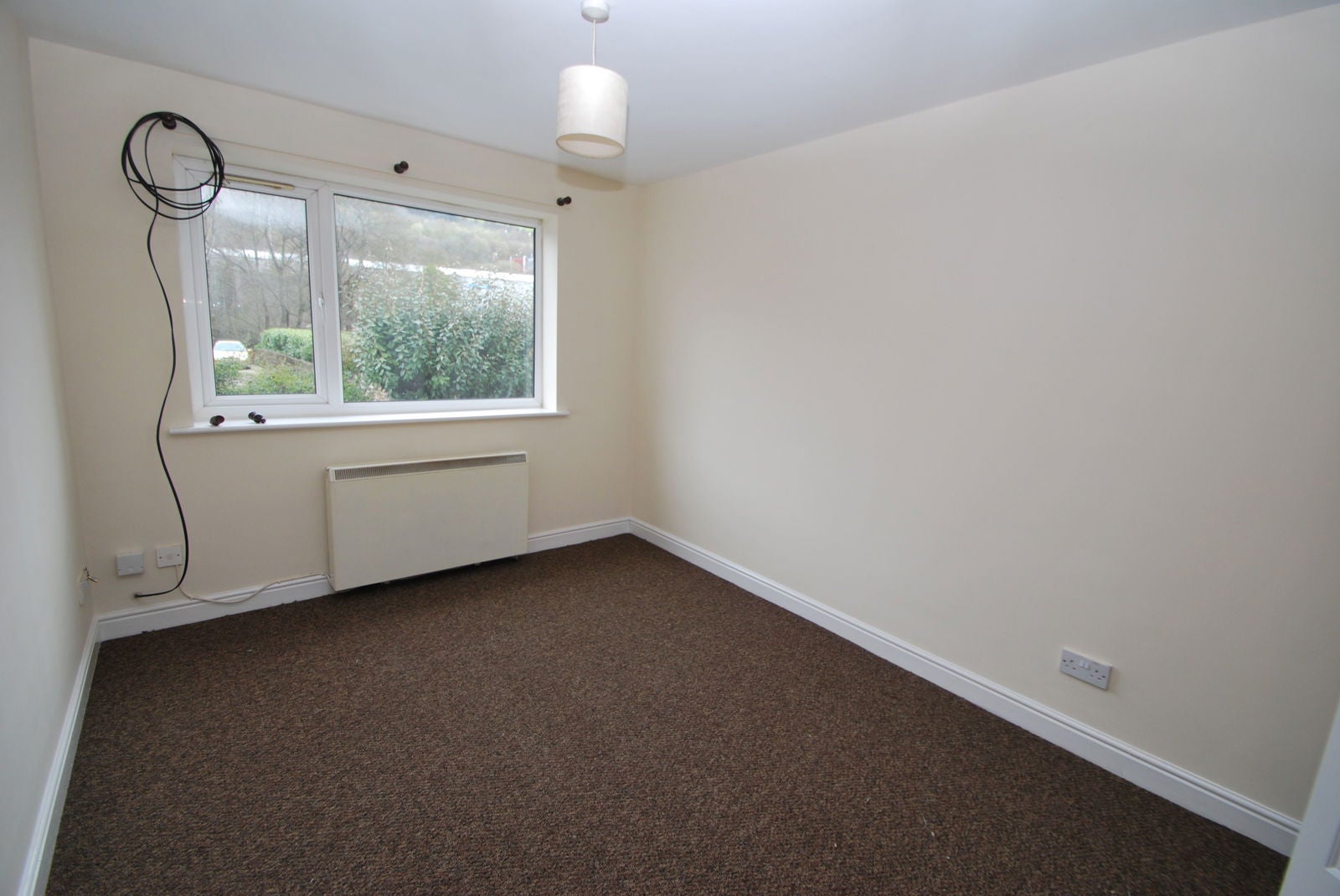 Flat Smithy Moor Avenue in Sheffield